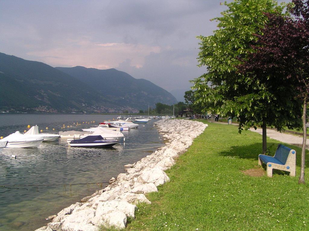 B&B Aria Di Lago Paratico Luaran gambar