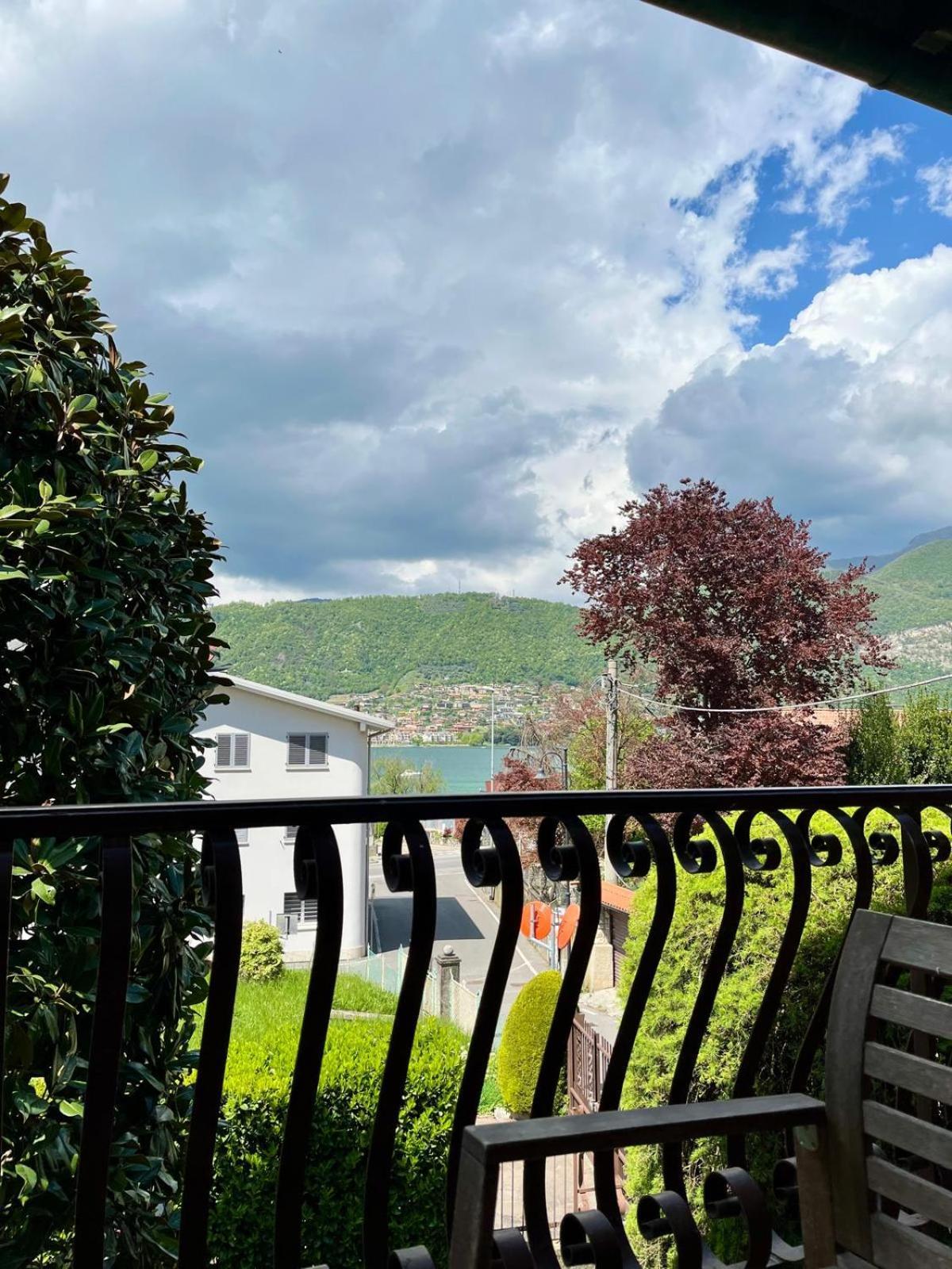 B&B Aria Di Lago Paratico Bilik gambar